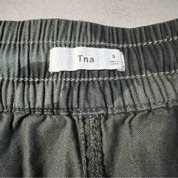 ARITZIA TNA Alva Short - Picture 5 of 6